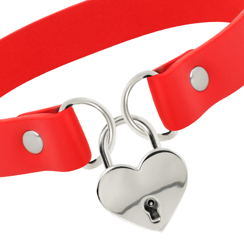 COQUETTE - CHIC DESIRE COLLIER EN CUIR VEGAN ROUGE AVEC ACCESSOIRE COEUR AVEC CL?