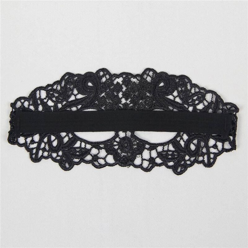 QUEEN LINGERIE - MASQUE EN DENTELLE NOIRE